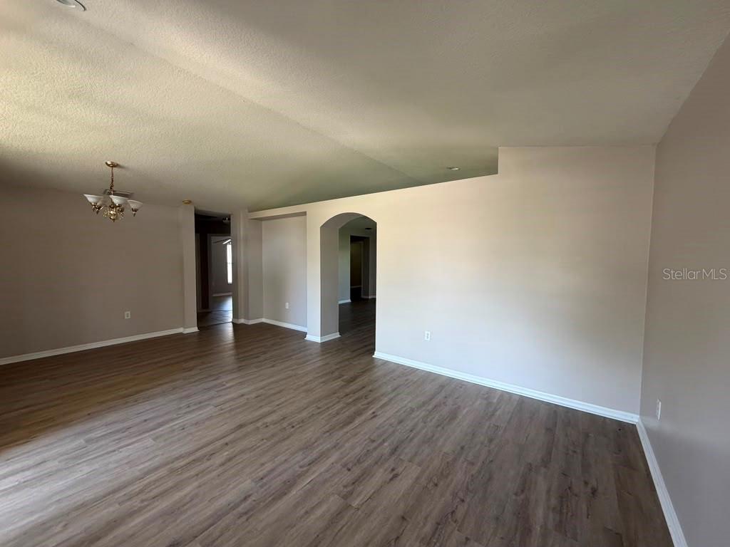 18014 ARBOR CREST DR, TAMPA, FL — photo 15