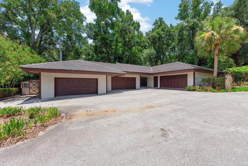 1007 LAKEWOOD DR, BRANDON, FL — photo 3
