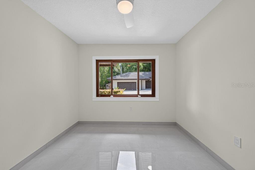 1007 LAKEWOOD DR, BRANDON, FL — photo 29