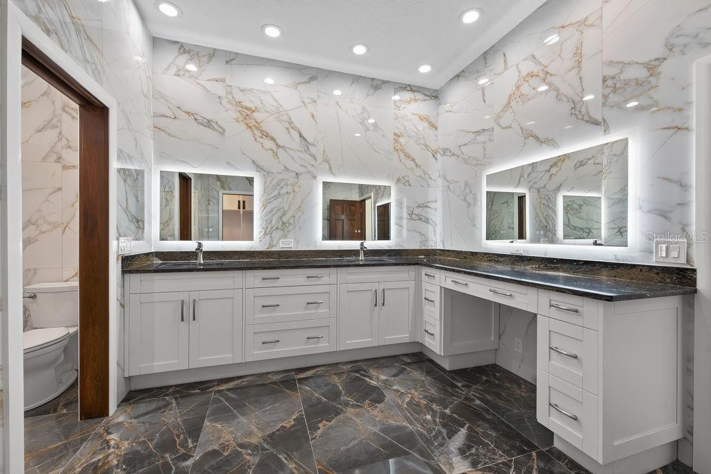 1007 LAKEWOOD DR, BRANDON, FL — photo 38