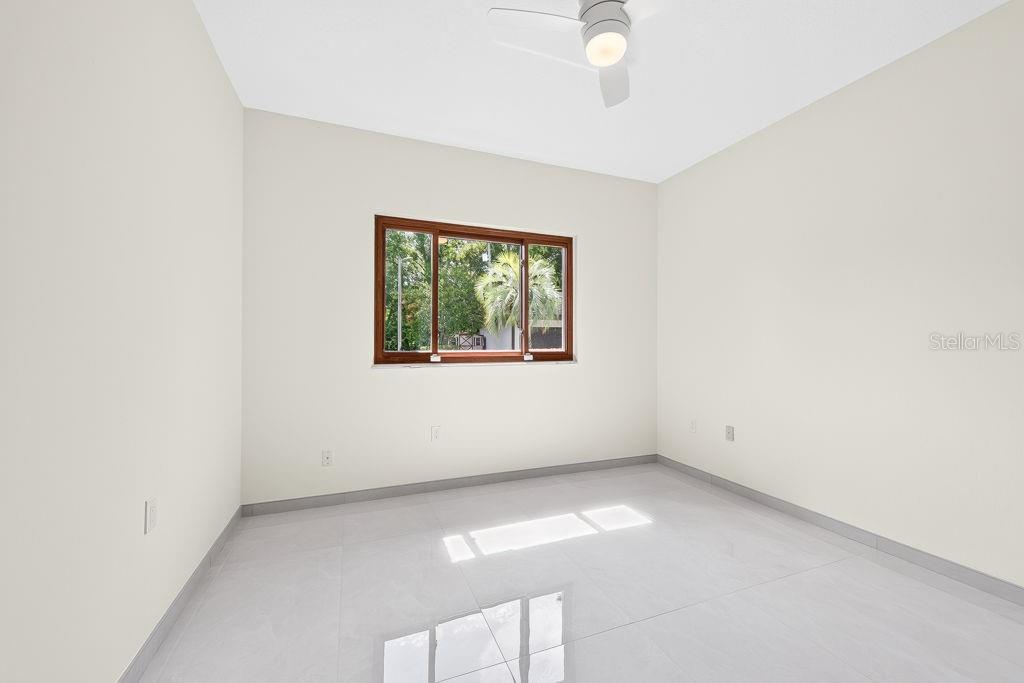 1007 LAKEWOOD DR, BRANDON, FL — photo 43