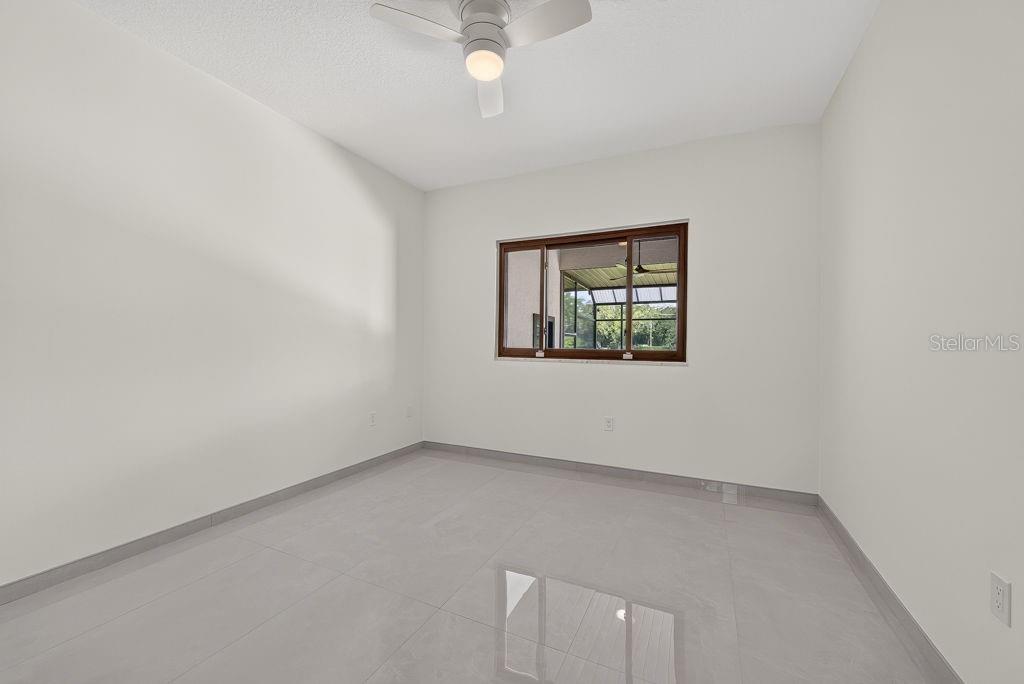 1007 LAKEWOOD DR, BRANDON, FL — photo 50