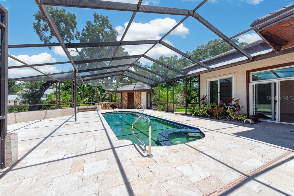 1007 LAKEWOOD DR, BRANDON, FL — photo 59