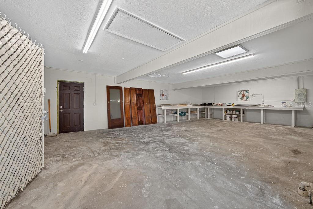 1007 LAKEWOOD DR, BRANDON, FL — photo 81