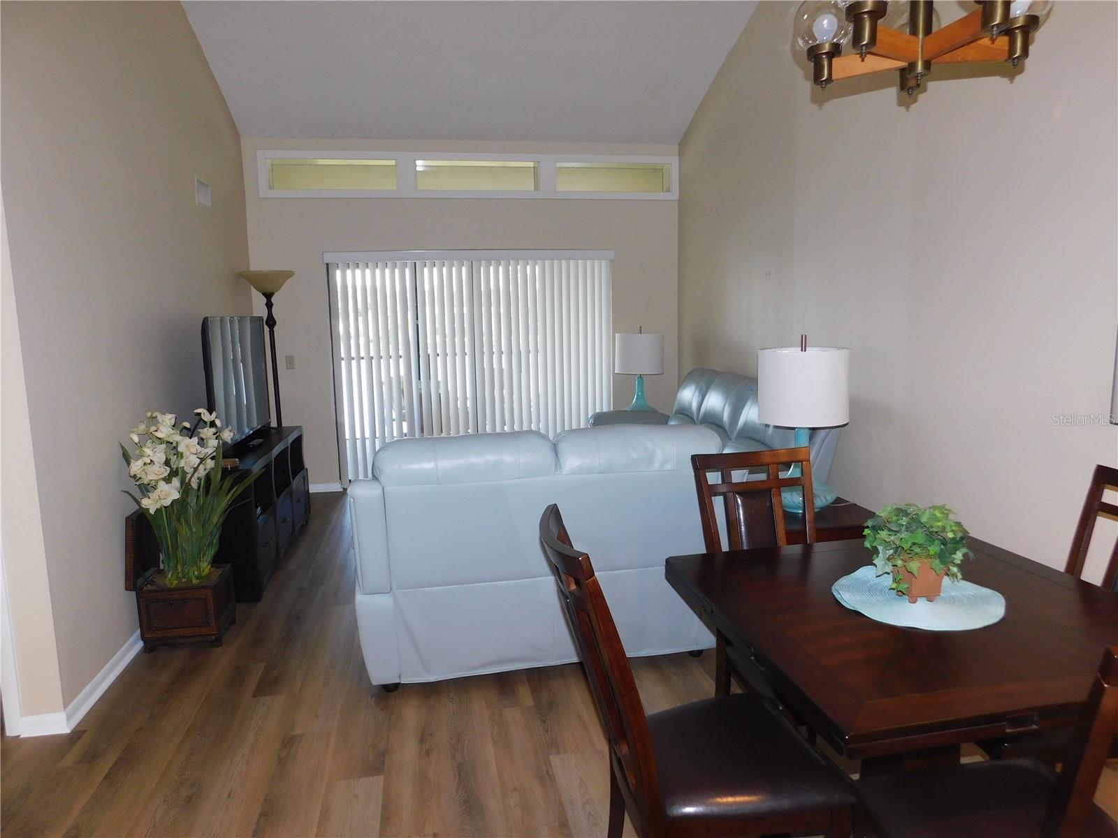 250 WOODLAKE WYNDE #250, OLDSMAR, FL — photo 3