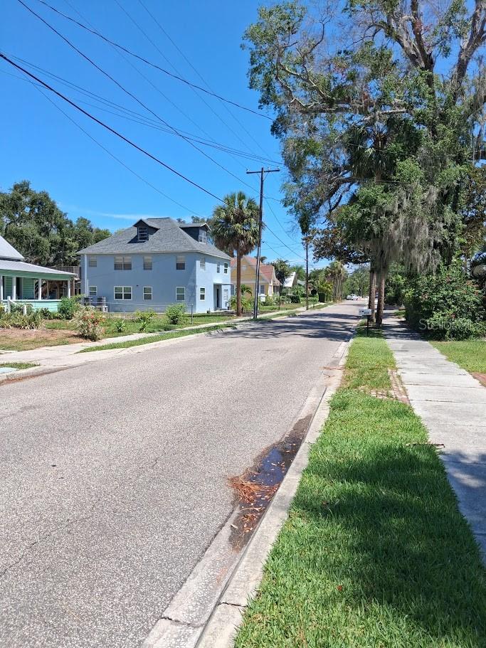 217 BANANA ST, TARPON SPRINGS, FL — photo 33