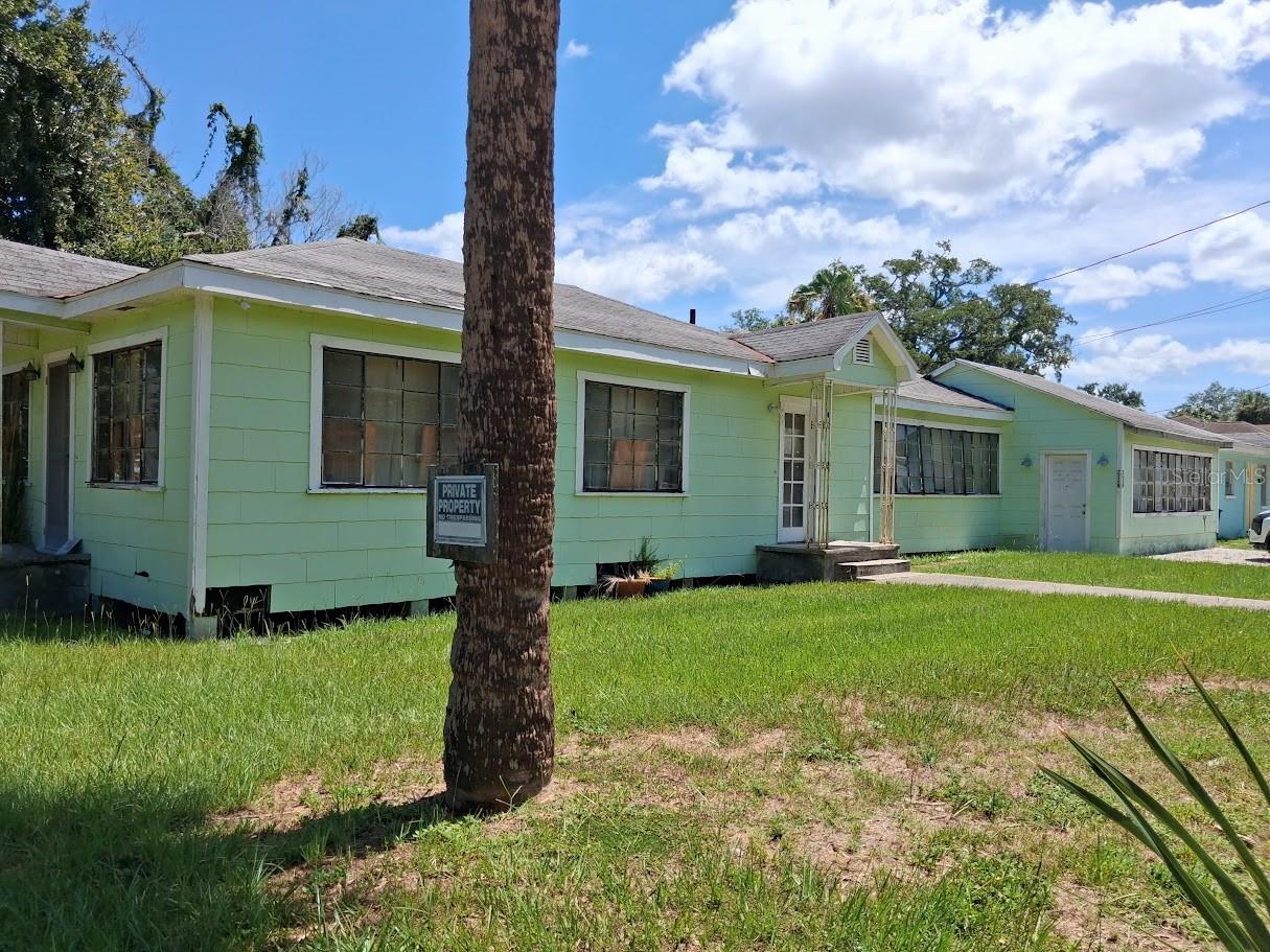 217 BANANA ST, TARPON SPRINGS, FL — photo 28