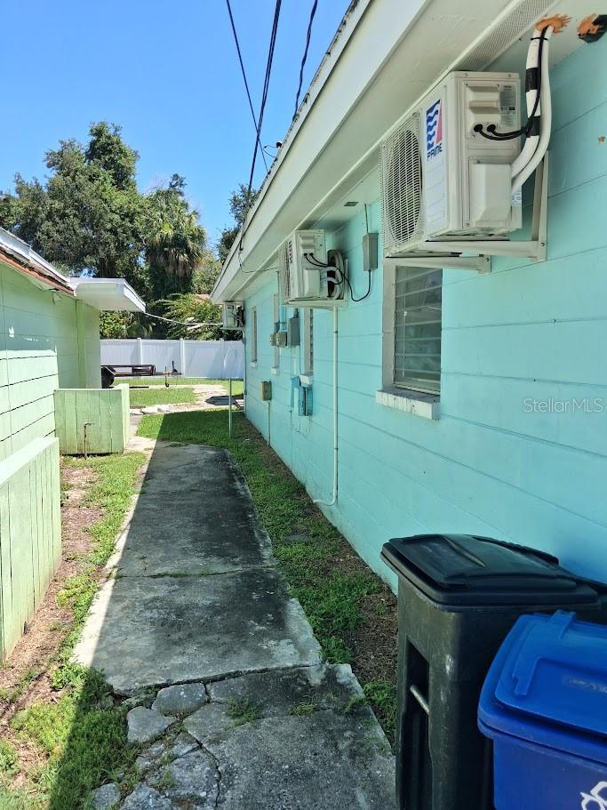 217 BANANA ST, TARPON SPRINGS, FL — photo 31