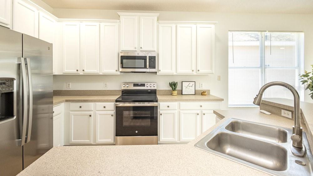 9973 CYPRESS KNEE CIR, ORLANDO, FL — photo 12