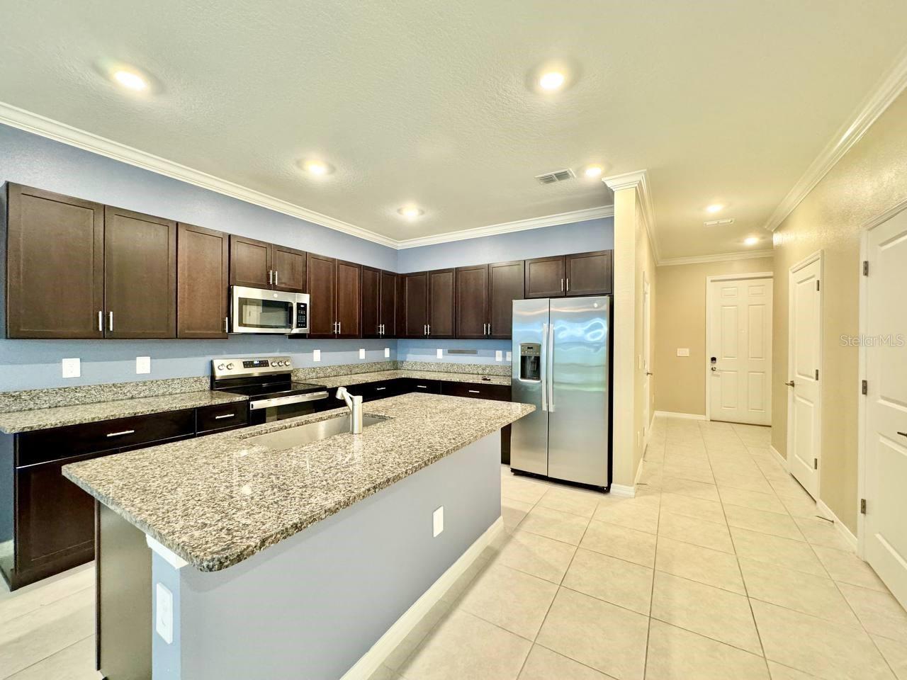 10809 FOWLERS BLUFF CT, TAMPA, FL — photo 5