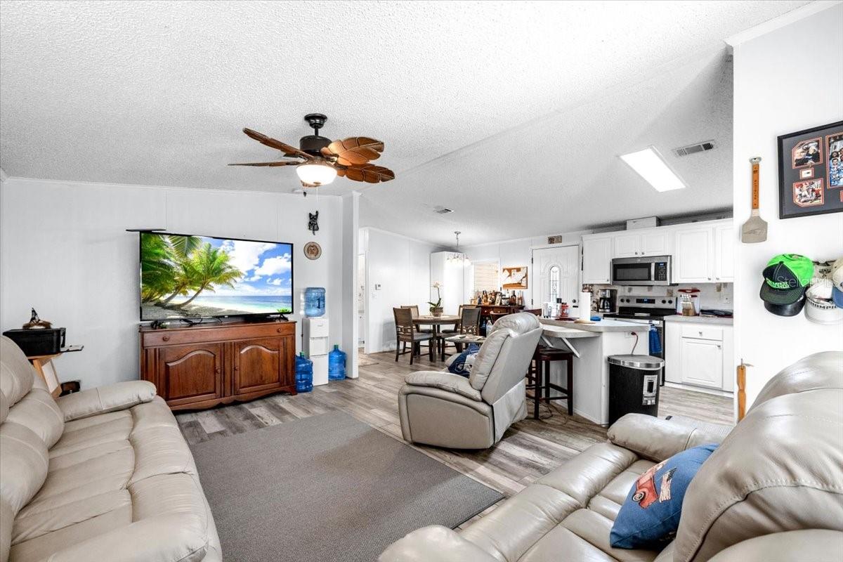 6801 BERNADEAN BLVD, PUNTA GORDA, FL — photo 6