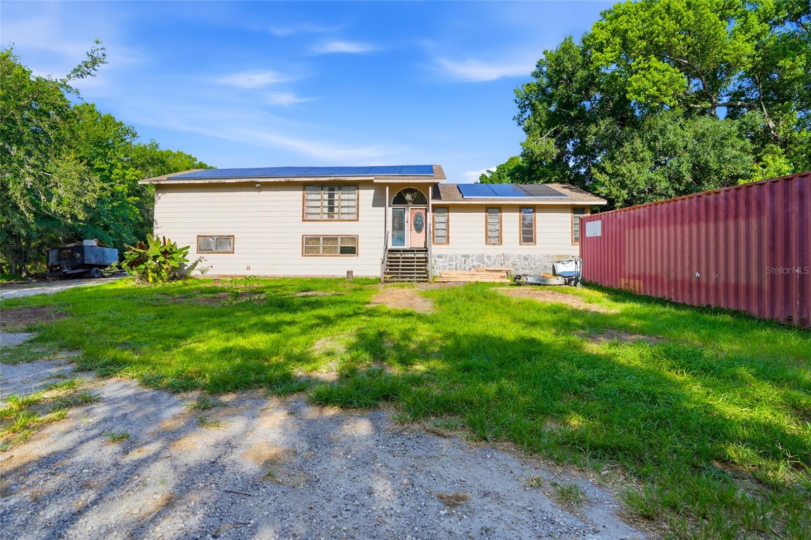 2347 BROOKSIDE DR, LUTZ, FL — photo 2