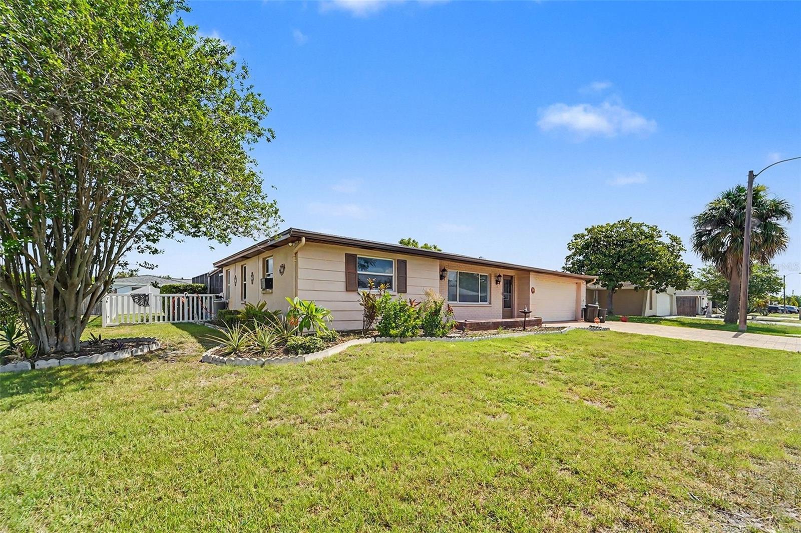 7015 MORAVIAN DR, PORT RICHEY, FL — photo 30