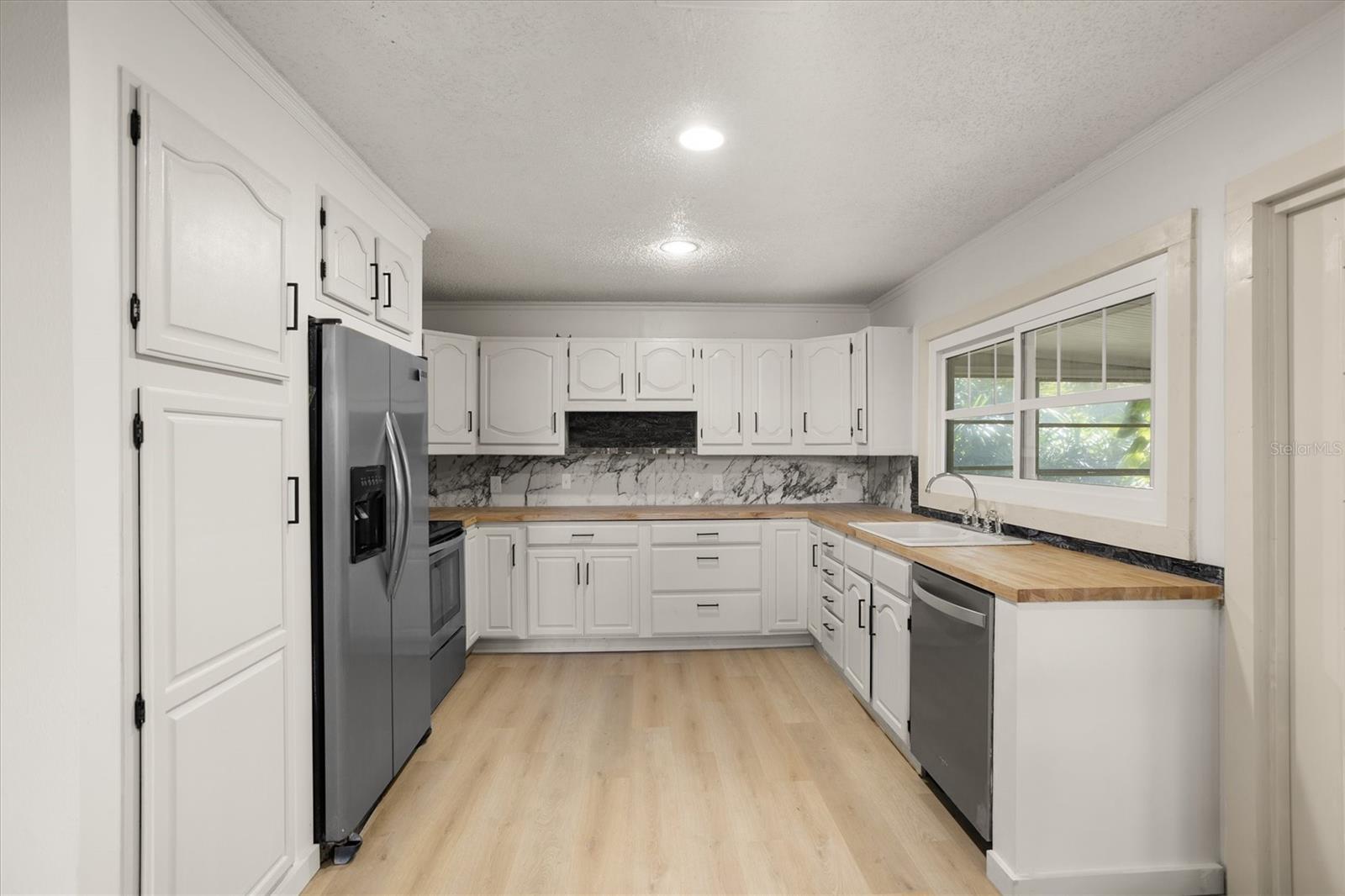 8725 ERIE LN, PARRISH, FL — photo 15