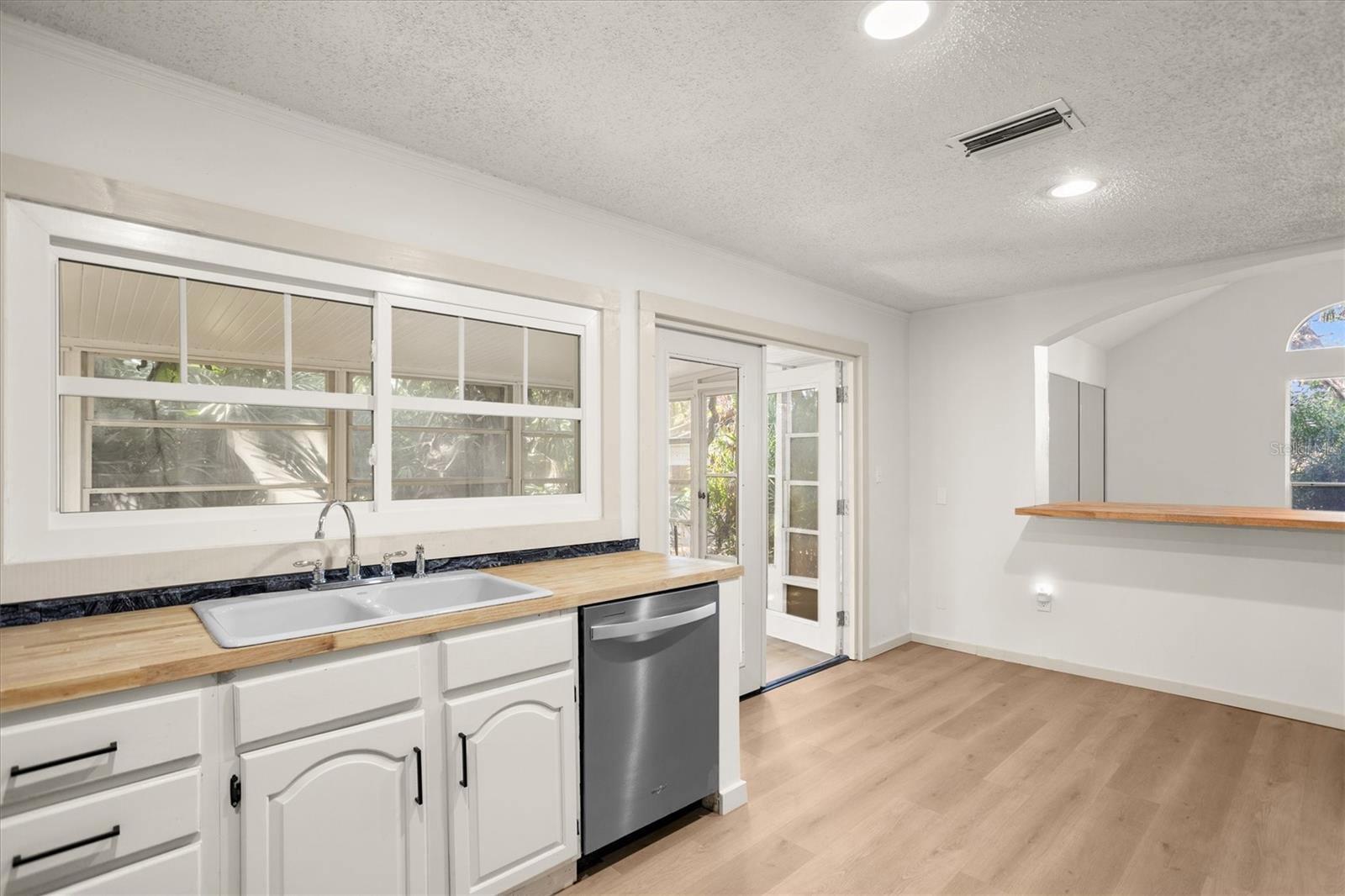 8725 ERIE LN, PARRISH, FL — photo 17