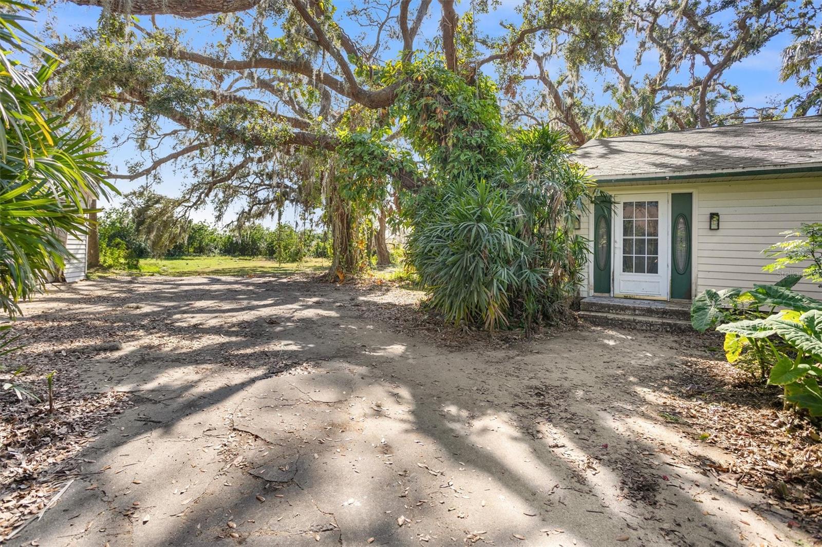 8725 ERIE LN, PARRISH, FL — photo 38
