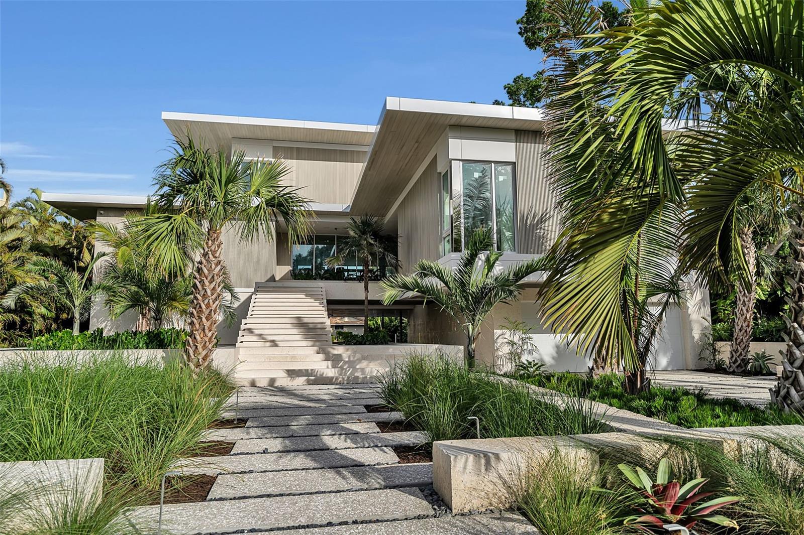500 HARBOR COVE CIR, LONGBOAT KEY, FL — photo 5
