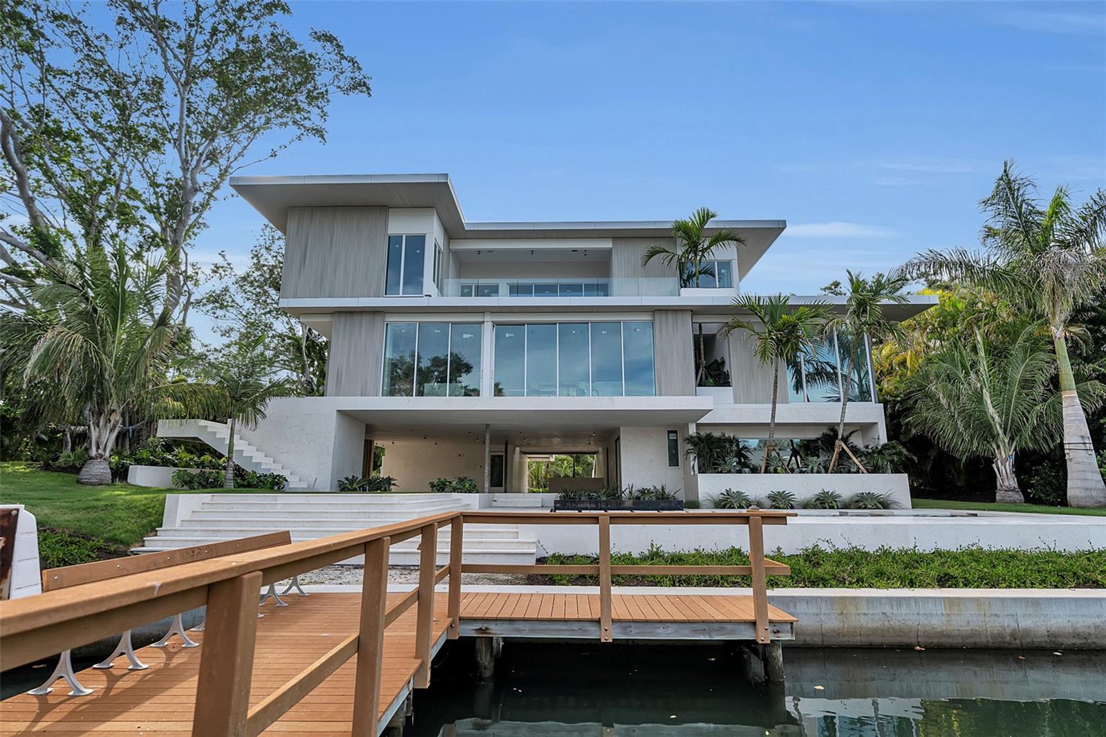 500 HARBOR COVE CIR, LONGBOAT KEY, FL — photo 8
