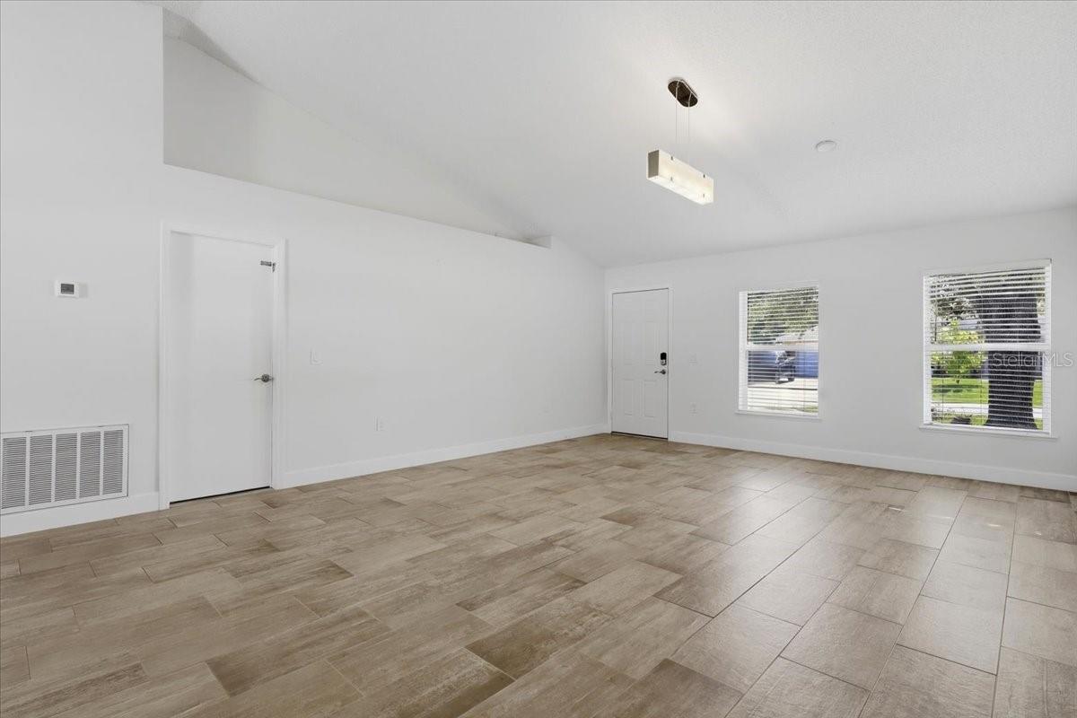 41 ZEPHYR LILY TRL, PALM COAST, FL — photo 13