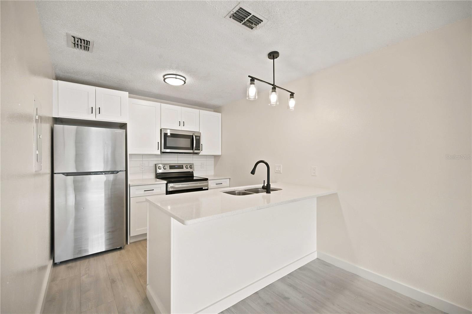 5395 SE 30TH PL #ALL UNITS, OCALA, FL — photo 6