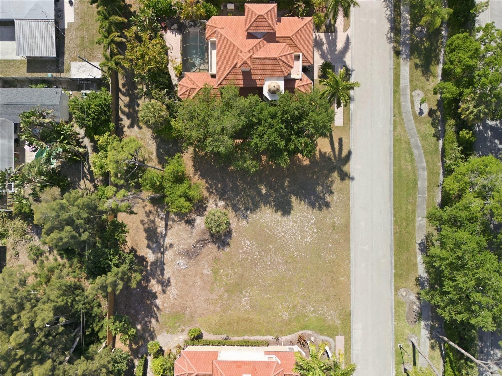 1740 ASSISI DR, SARASOTA, FL — photo 5