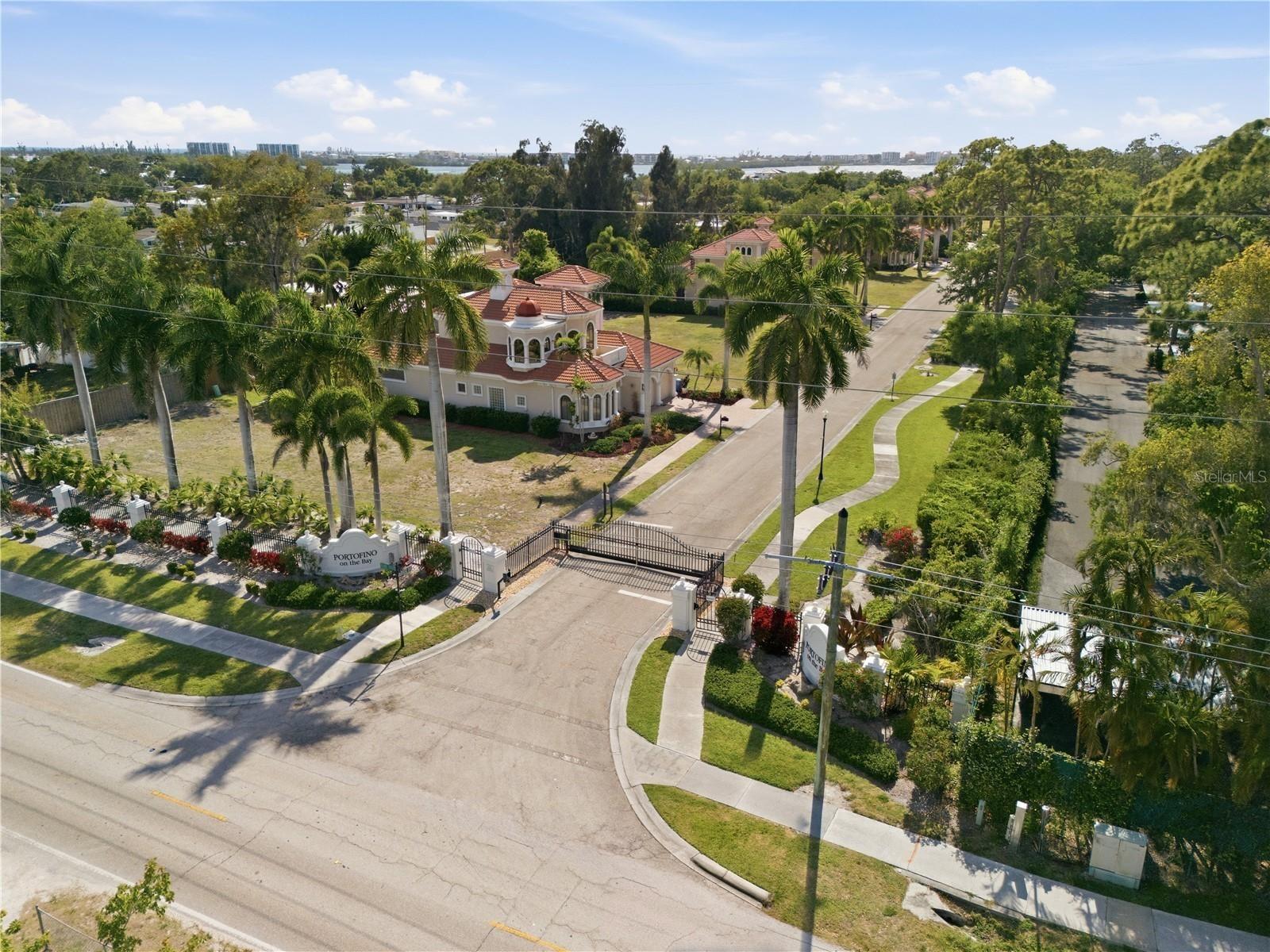 1740 ASSISI DR, SARASOTA, FL — photo 15