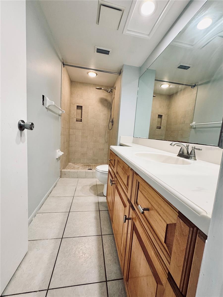 106 WINDWARD PL, OLDSMAR, FL — photo 5