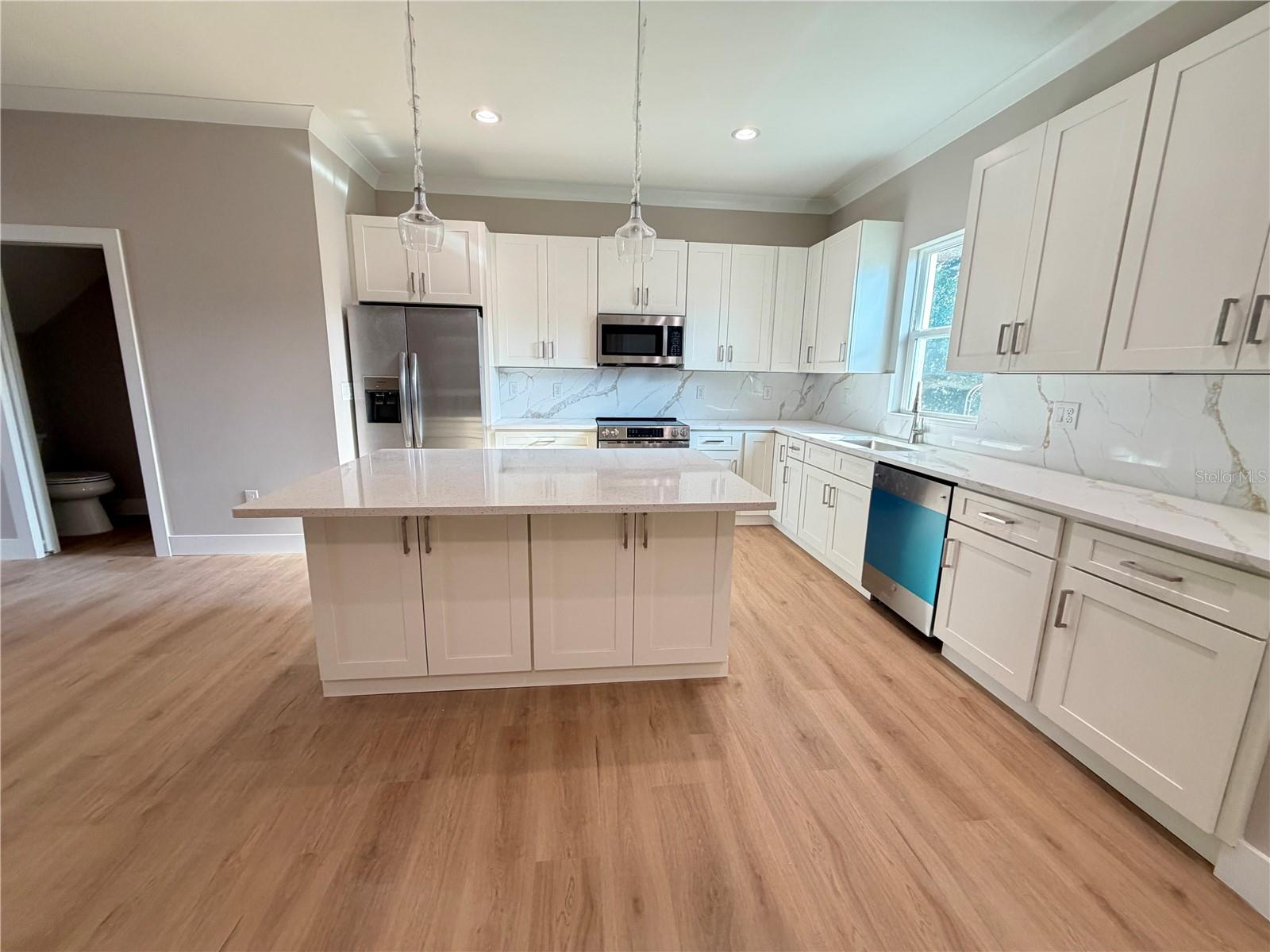 4314 W GRAY ST, TAMPA, FL — photo 7