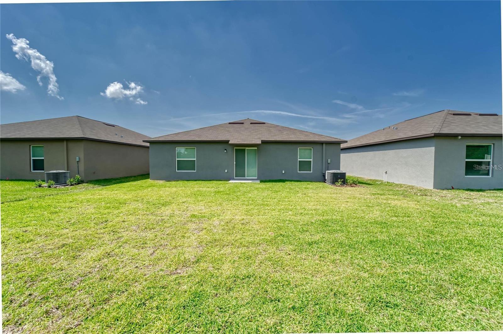 5514 BLUE AZURE DR, WIMAUMA, FL — photo 2
