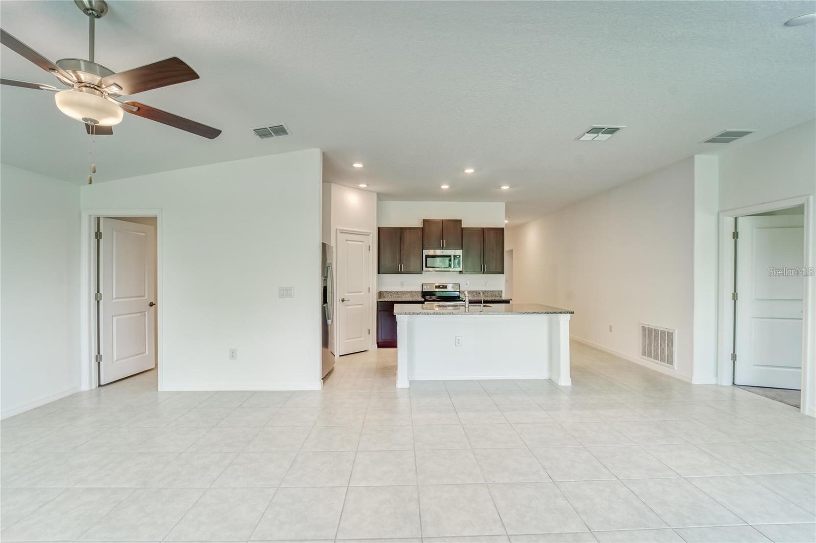 5514 BLUE AZURE DR, WIMAUMA, FL — photo 10