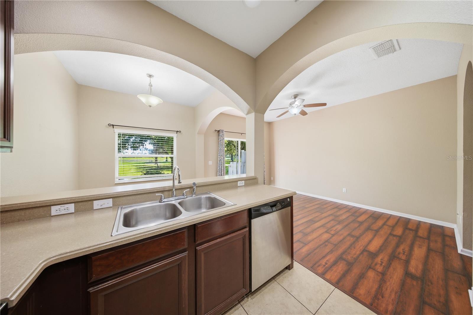 10291 PARK COMMONS DR, ORLANDO, FL — photo 10