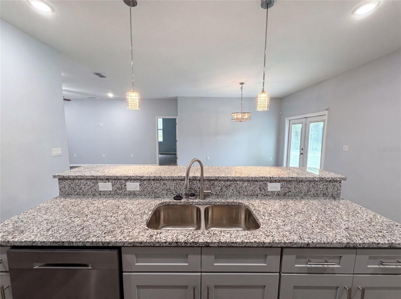 1013 W 11TH ST, SANFORD, FL — photo 4