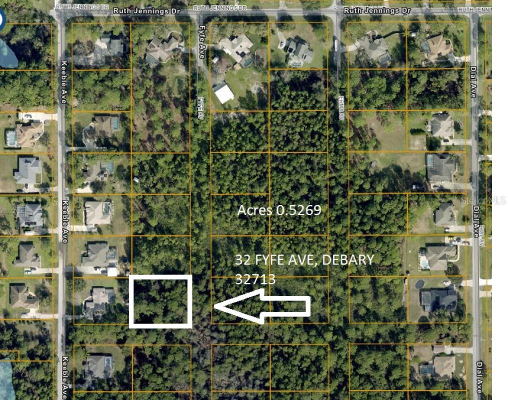 32 FYFE AVE, DEBARY, FL