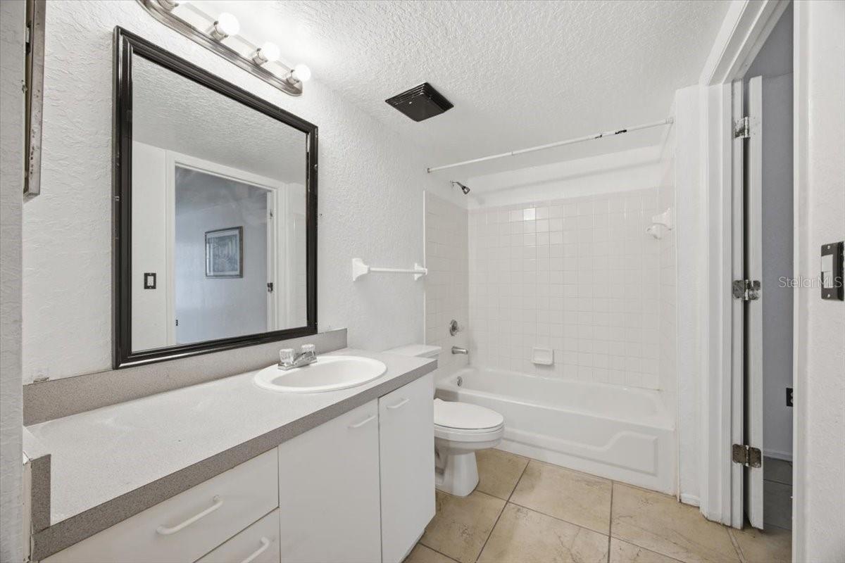 1602 COLUMBIA ARMS CIR #106, KISSIMMEE, FL — photo 4