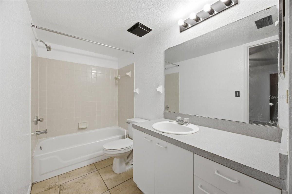 1602 COLUMBIA ARMS CIR #106, KISSIMMEE, FL — photo 7