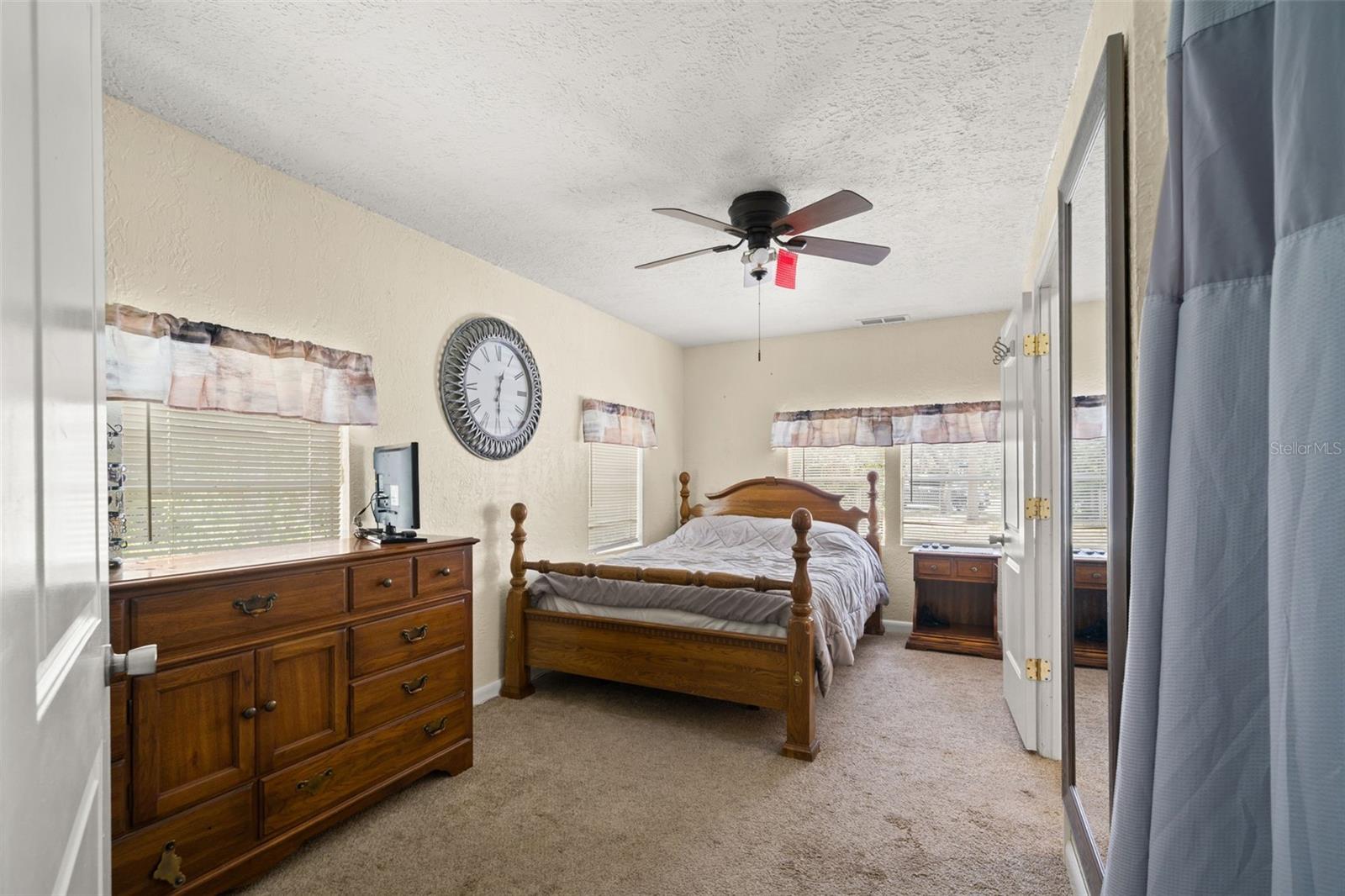 8343 YELLOW PINE AVE, BROOKSVILLE, FL — photo 17