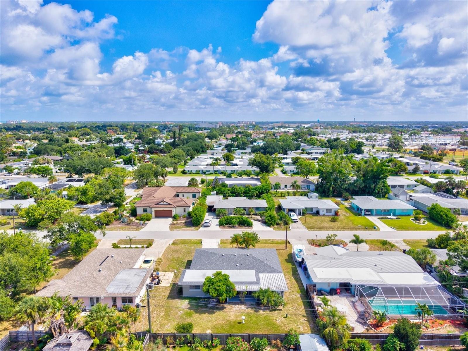 106 AURORA ST E, VENICE, FL — photo 58