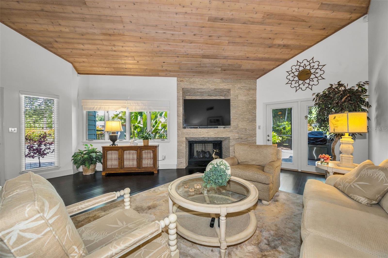 10497 LONGWOOD DR, SEMINOLE, FL — photo 5