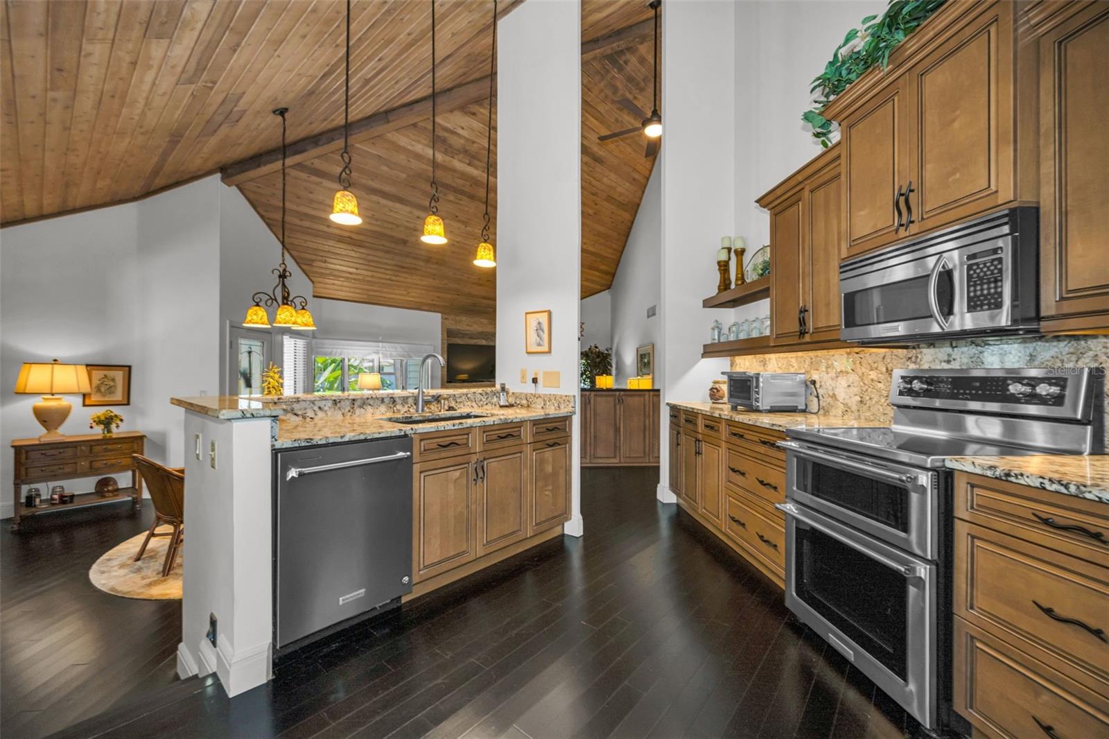 10497 LONGWOOD DR, SEMINOLE, FL — photo 19