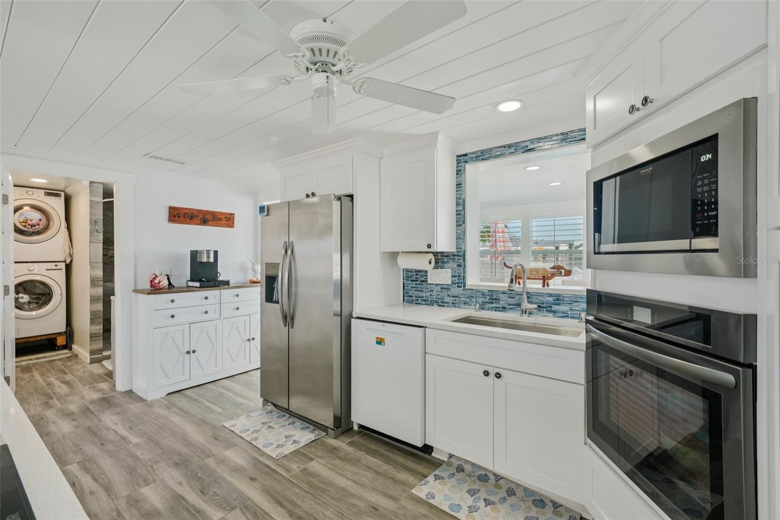 13700 LESLIE DR, HUDSON, FL — photo 31