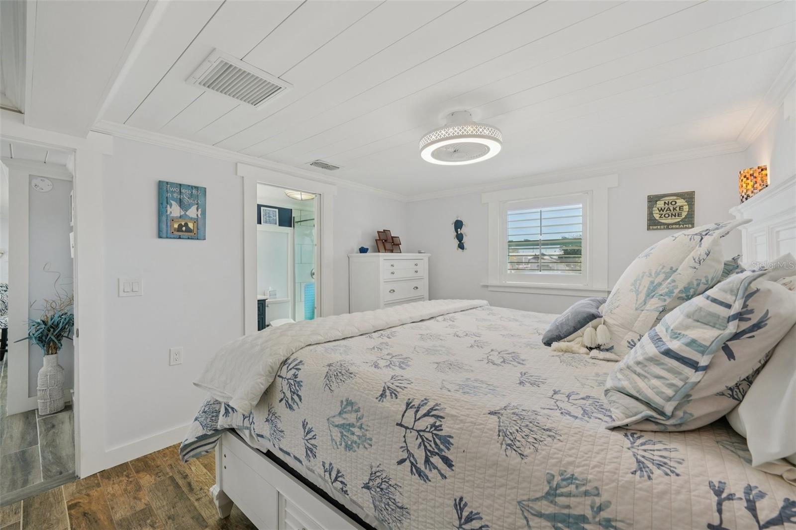 13700 LESLIE DR, HUDSON, FL — photo 35