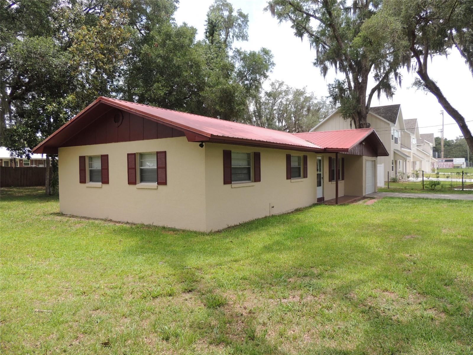 330 SE 6TH ST, WILLISTON, FL — photo 7