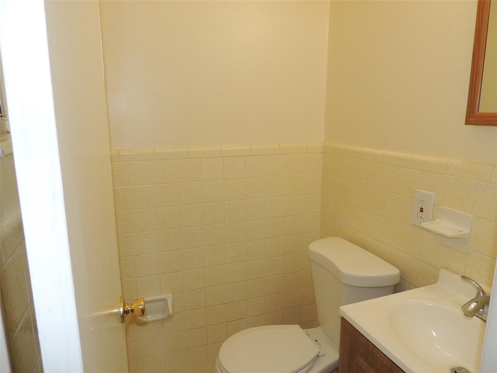 330 SE 6TH ST, WILLISTON, FL — photo 22