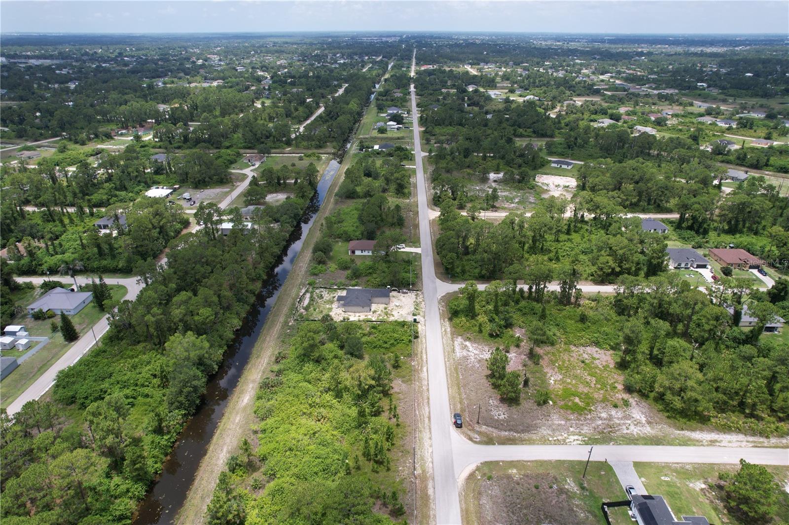 980 LAKESIDE DR, LEHIGH ACRES, FL — photo 5