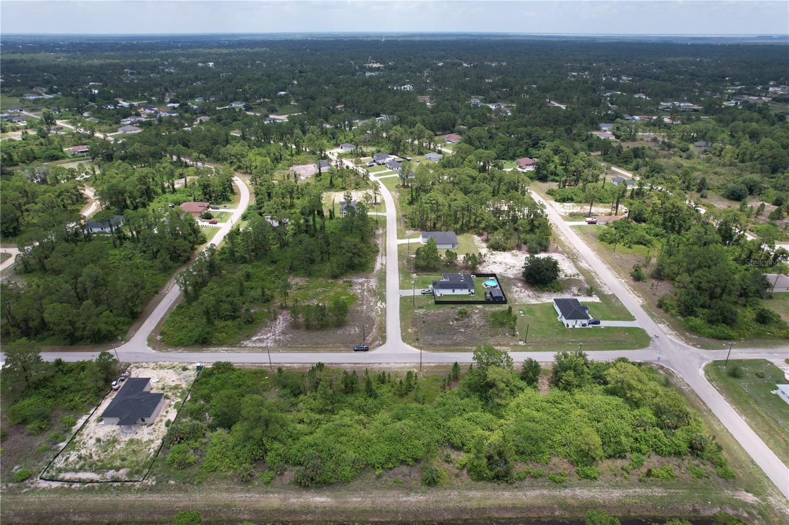 980 LAKESIDE DR, LEHIGH ACRES, FL — photo 6