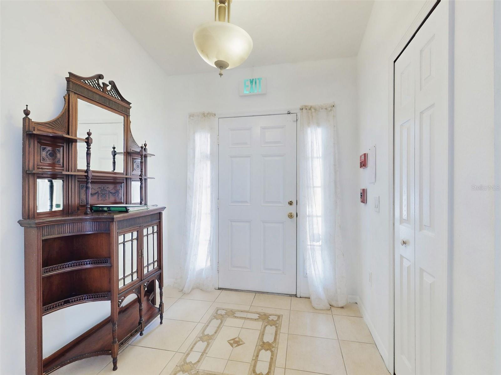 185 WINDING COVE AVENUE, APOPKA, FL — photo 2