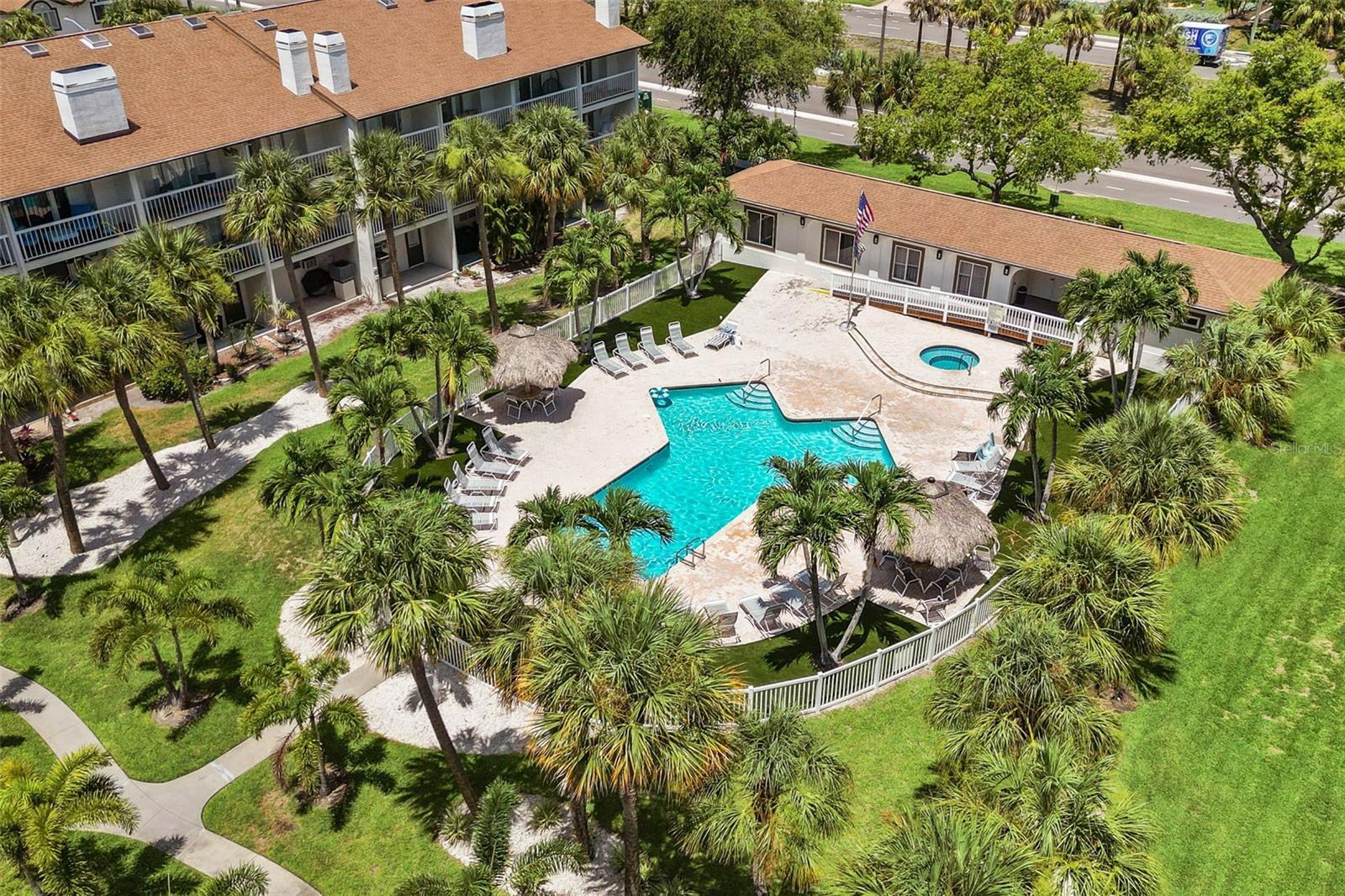 367 MADEIRA CIR, TIERRA VERDE, FL — photo 53