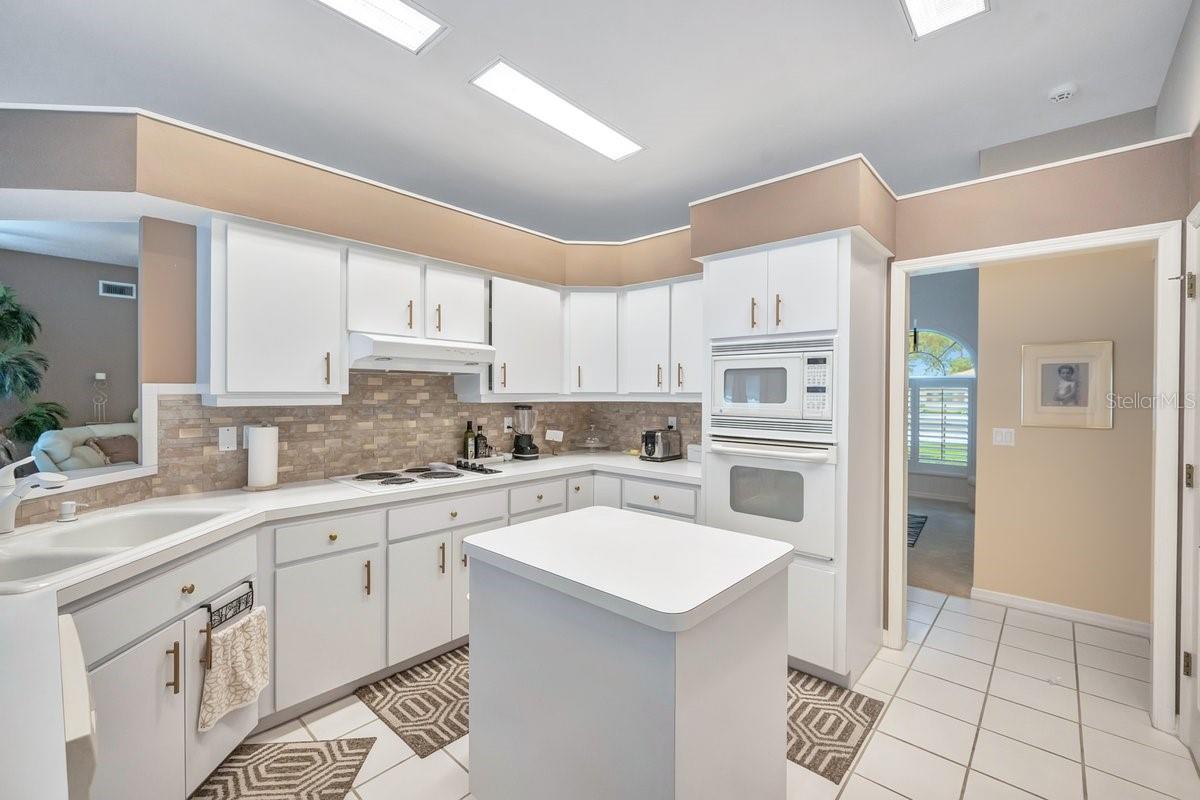 120 WOODCREST LN, MULBERRY, FL — photo 15