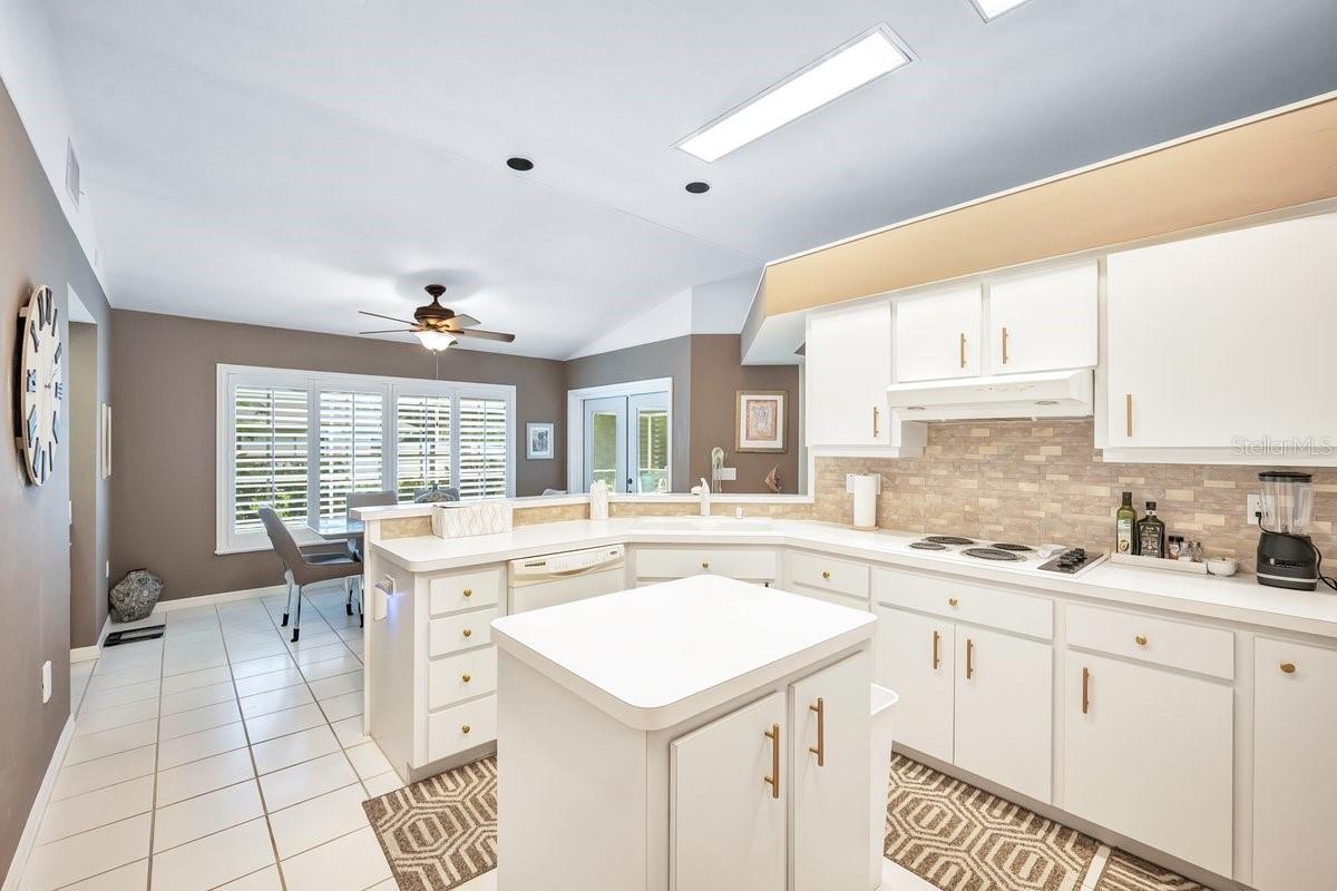 120 WOODCREST LN, MULBERRY, FL — photo 16