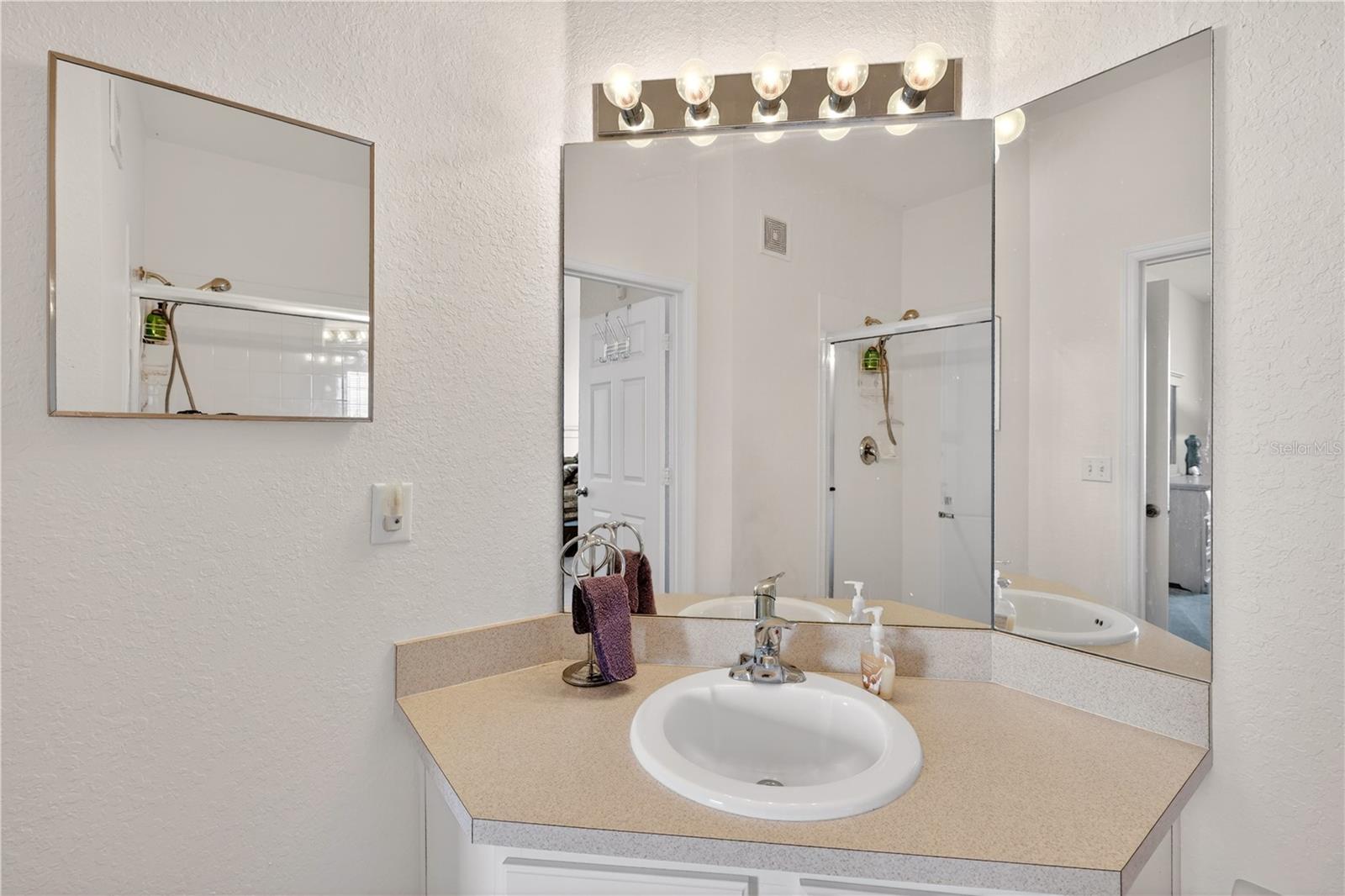 2788 ALMATON LOOP #404, KISSIMMEE, FL — photo 26